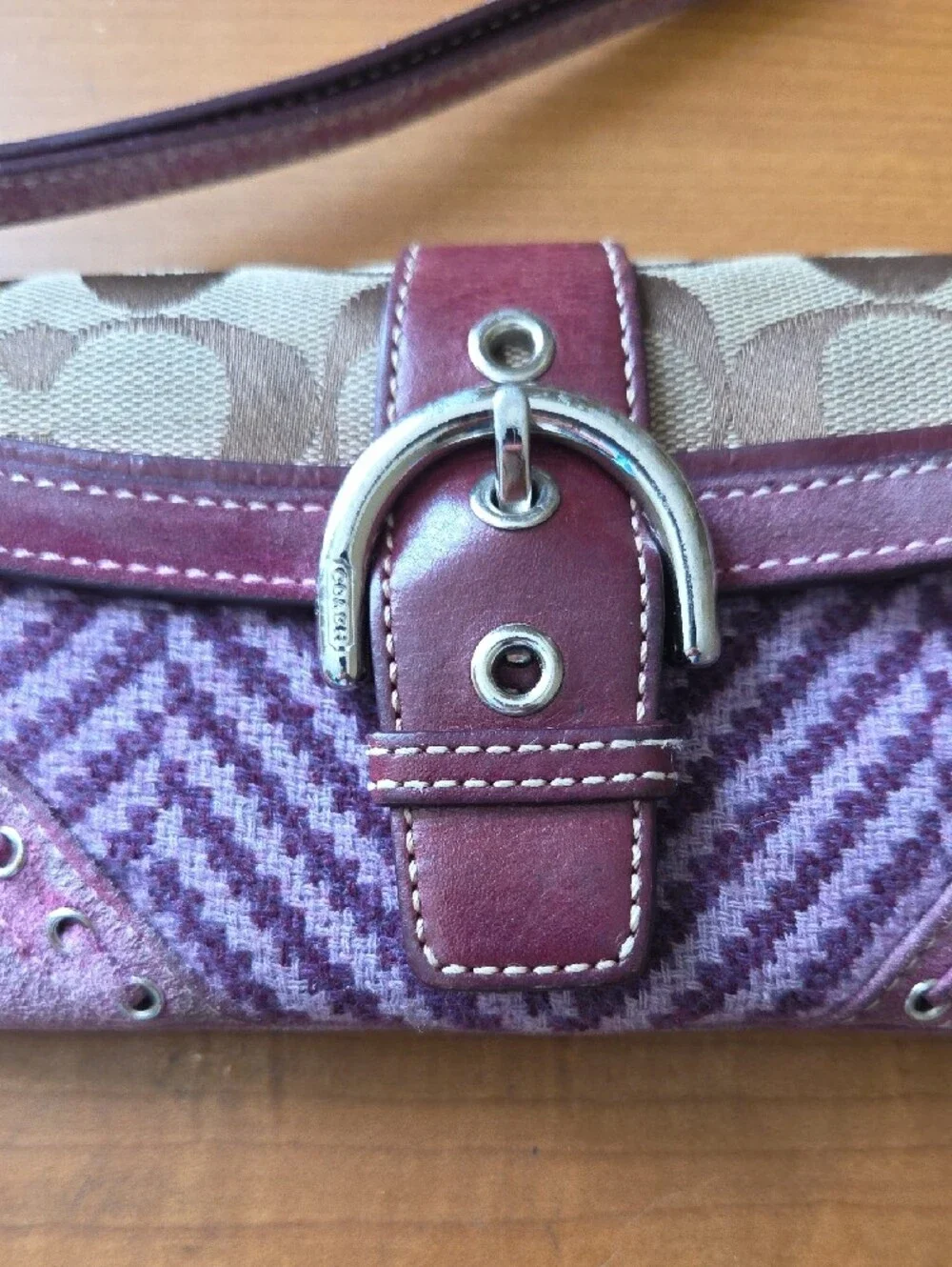 Coach RARE SOHO Purple Herringbone Wristlet Clutch with Buckle Detail - Picture 3 of 16